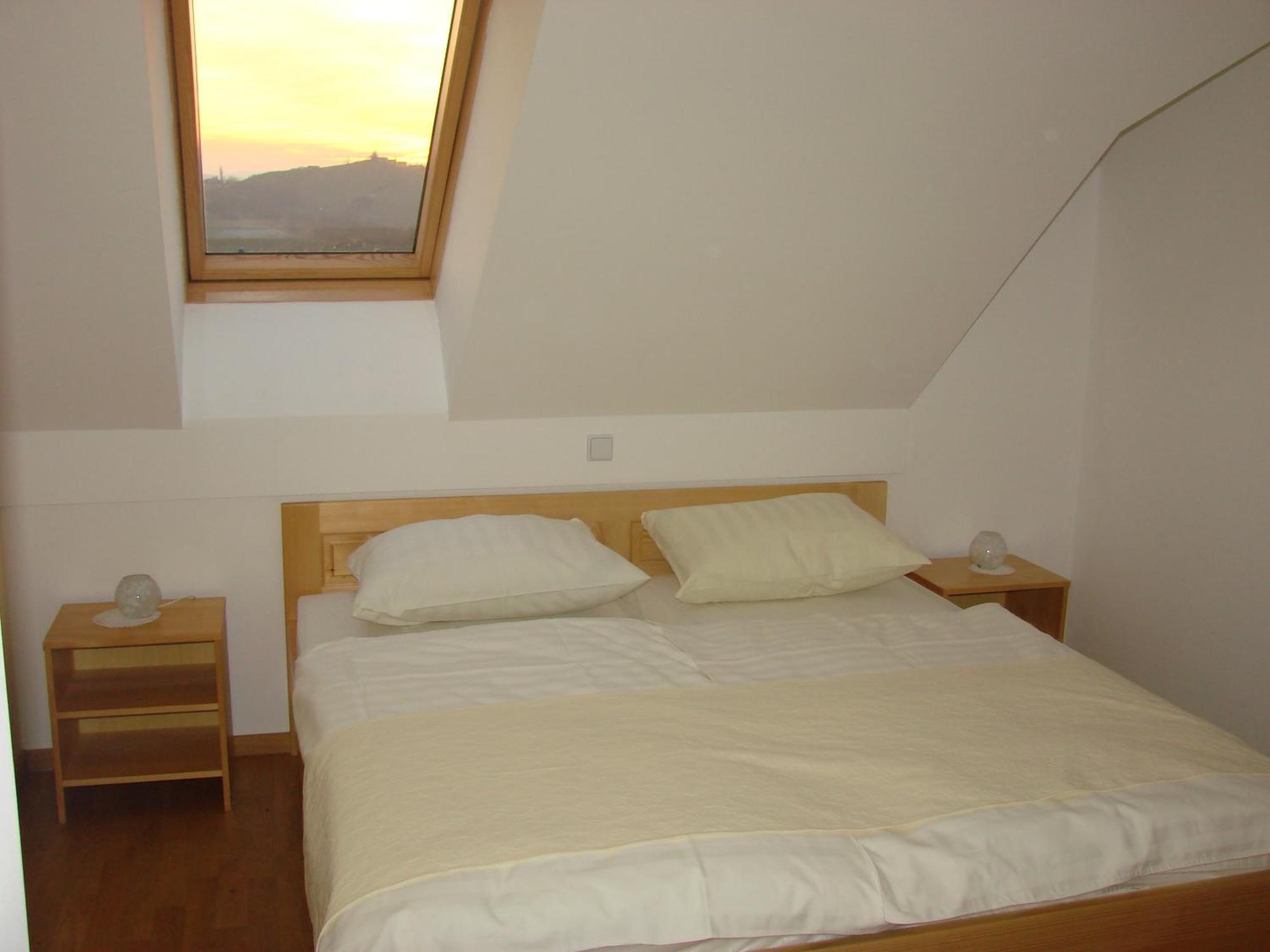 Svecina Farm Stay Jarc Vineyard חדר תמונה