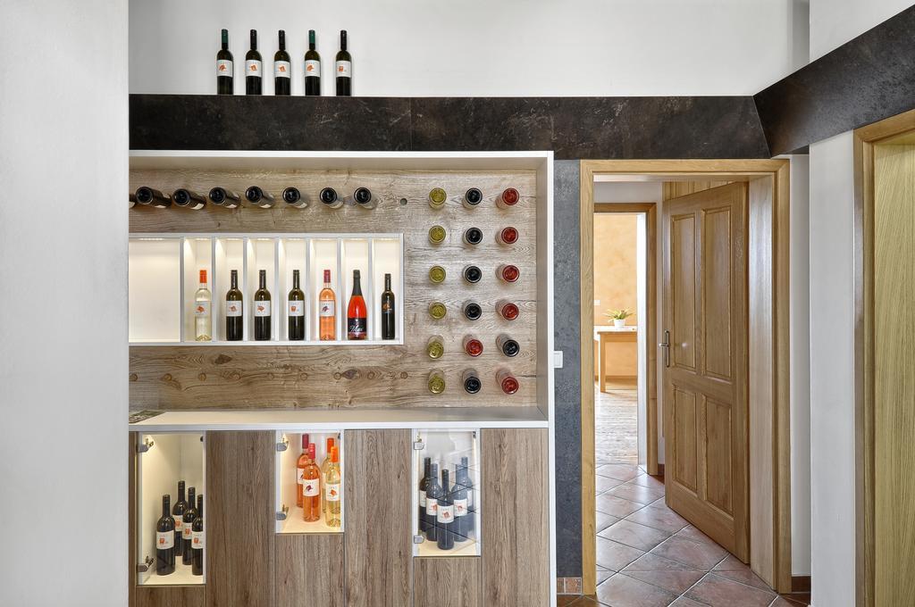 Svecina Farm Stay Jarc Vineyard מראה חיצוני תמונה